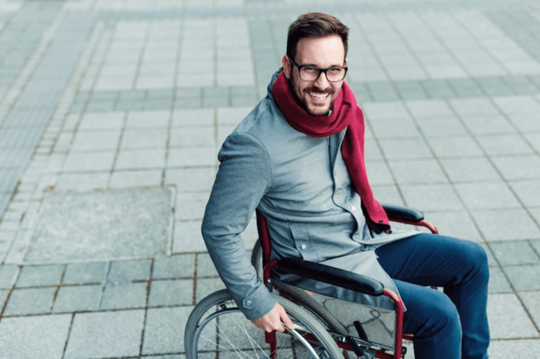 Perspektivwechsel, Mann im Rollstuhl